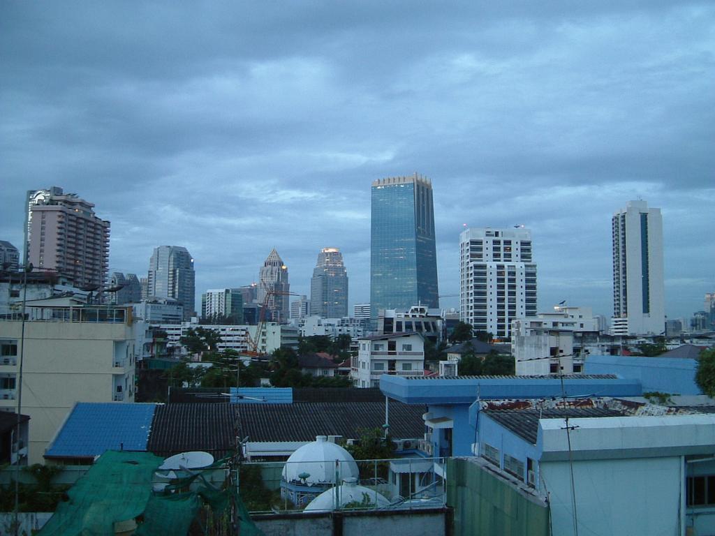 Hotel The Boss'S Place Sathorn Bangkok Esterno foto